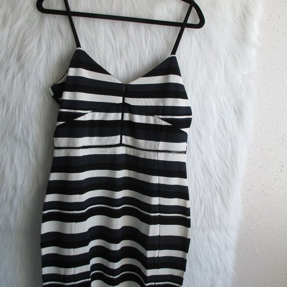 French Connection Bloomingdales Size 12 Sleeveless Spaghetti Strap Dress Striped - Picture 1 of 12
